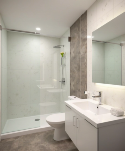 Reformar un baño pequeño: ideas para maximizar el espacio